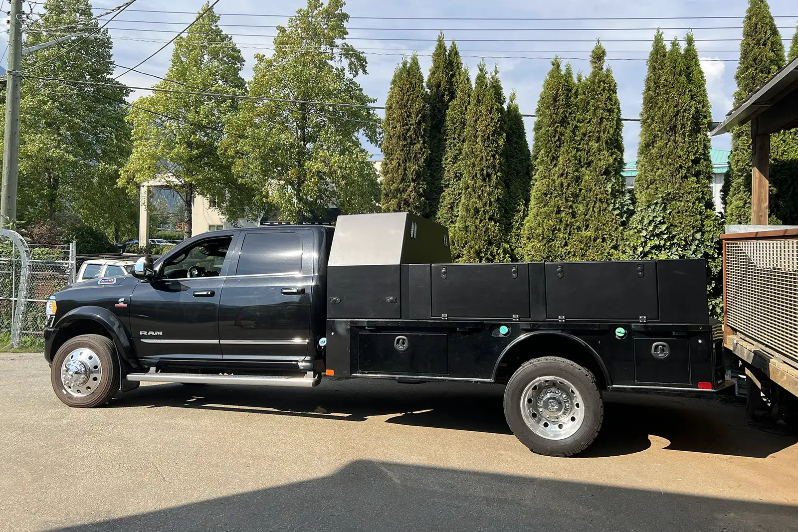 Boondock Decks Black-Ram-Boxees